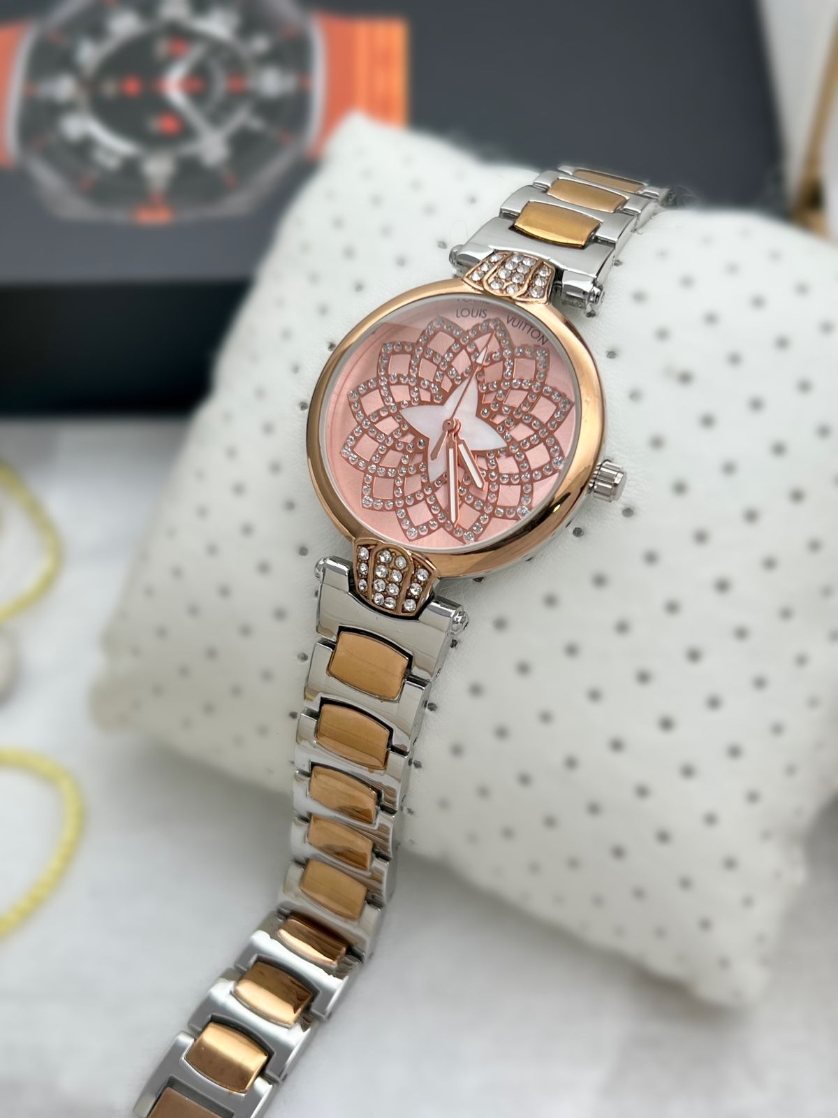 Louis Vuitton Women Watch Fashionwheel