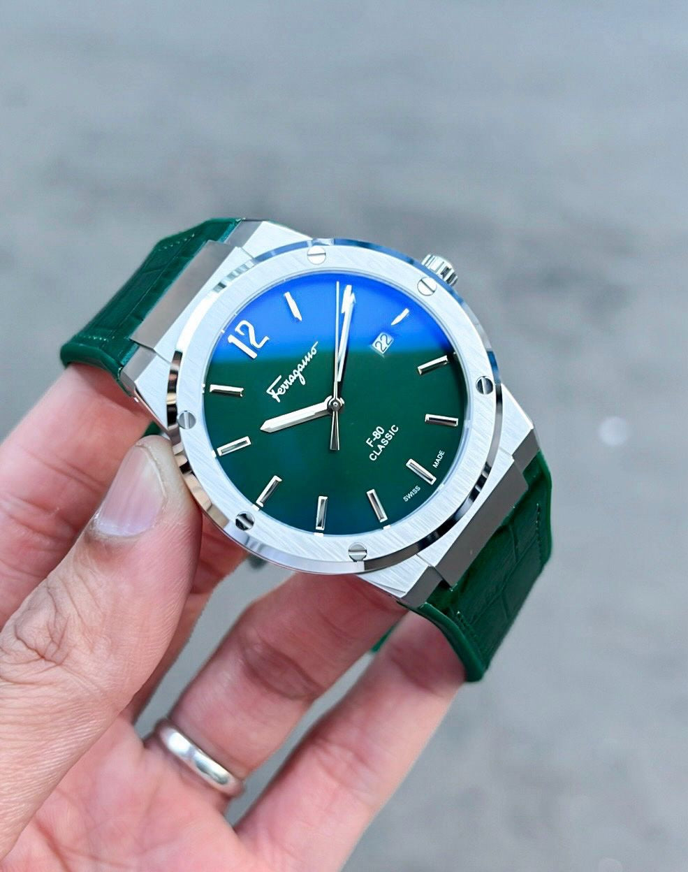 Salvatore Ferragamo F-80 Classic Authentic Fashionwheel