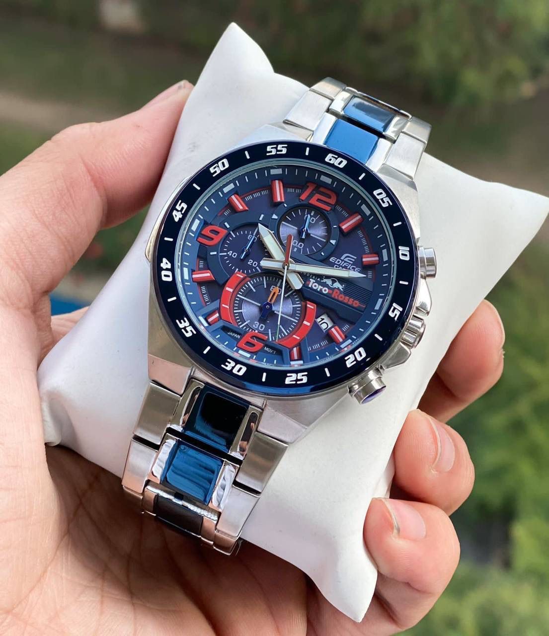 Casio Edifice Toro Rosso Limited Edition Fashionwheel