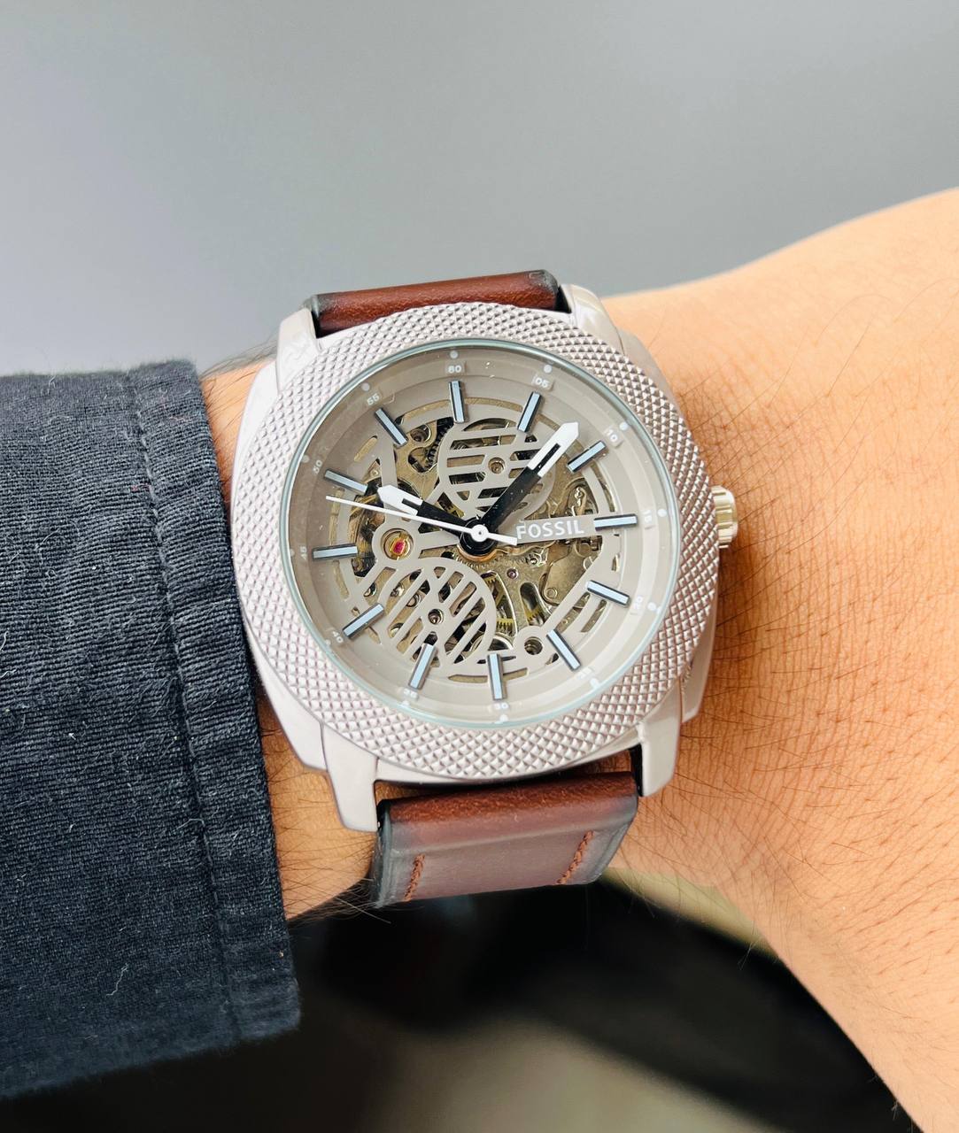 Fossil Modern Machine LiteHide Fashionwheel