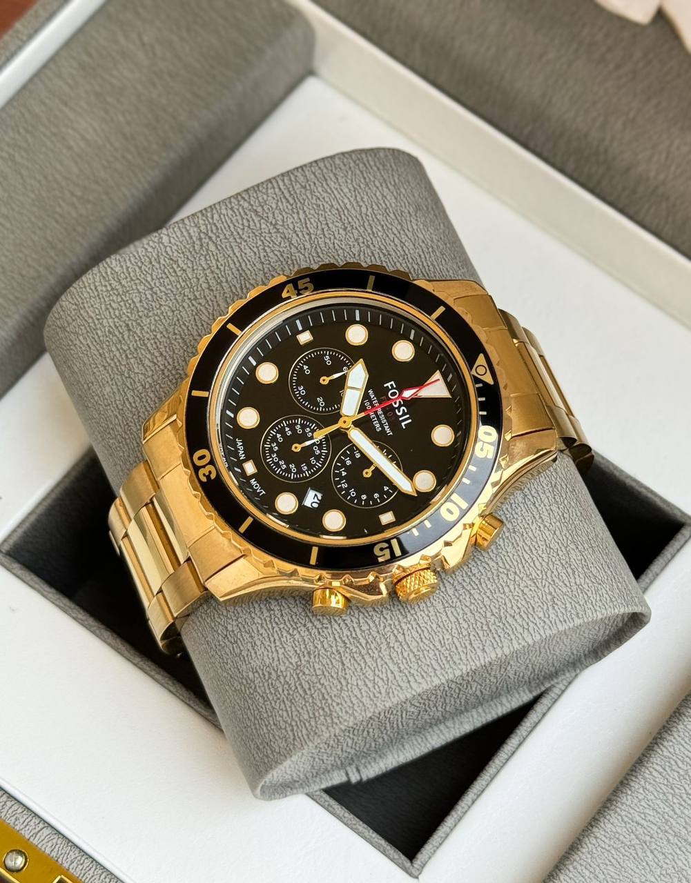 Fossil Bronson Golden Case Fashionwheel