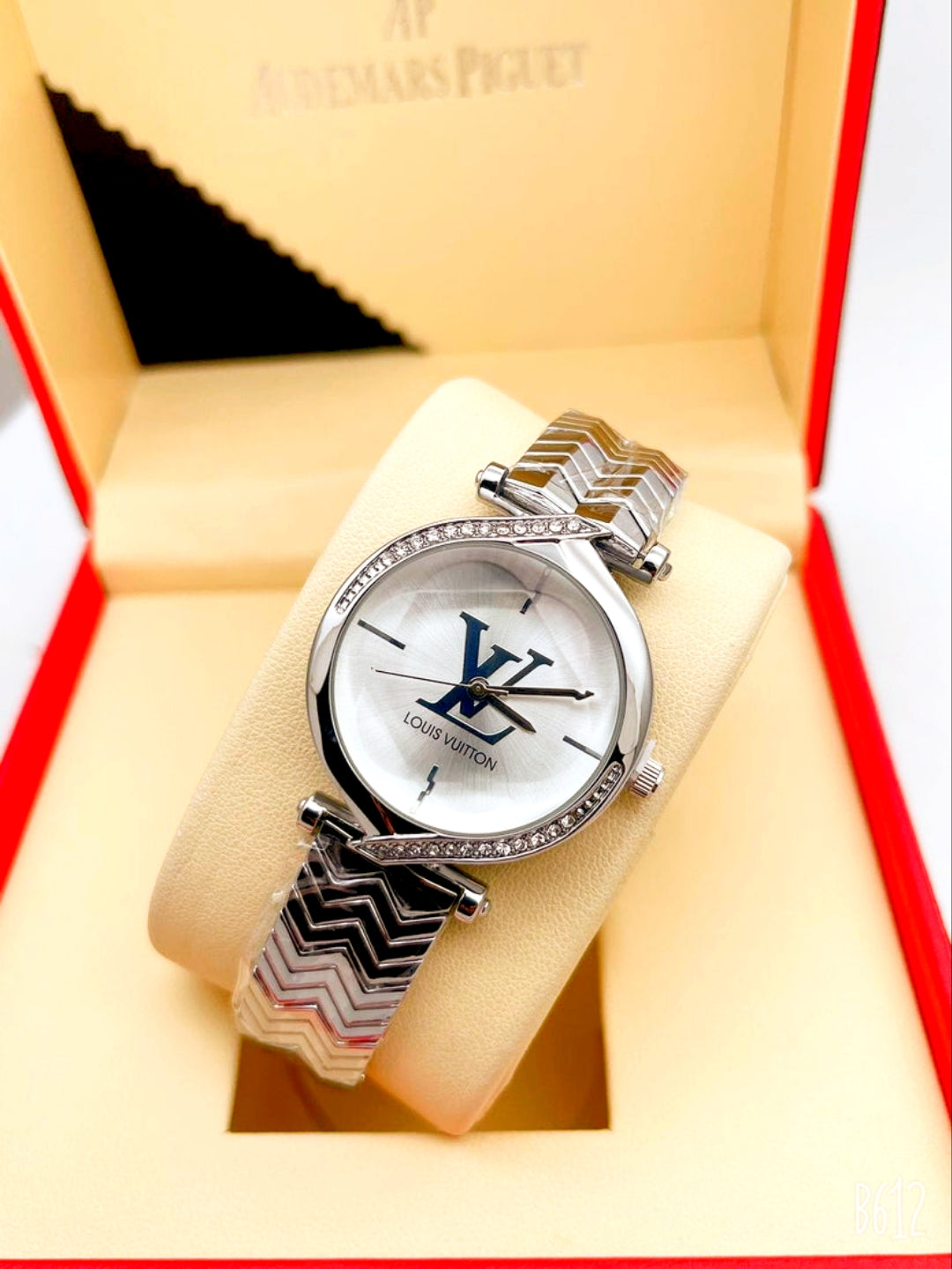 Louis Vuitton Stone Studded Women Watch Fashionwheel